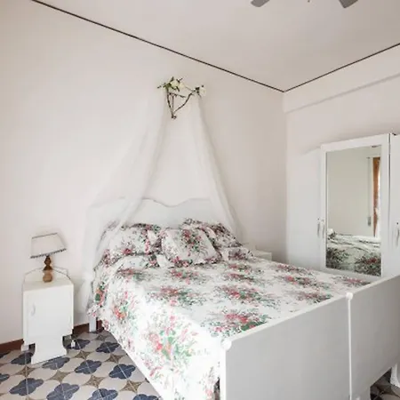 Apartmán Torvajanica Appartament Two Torvaianica